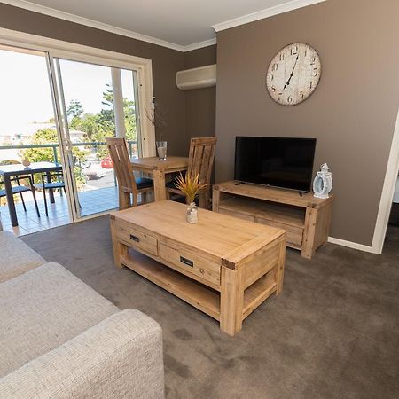 Korora Beach Haven Executive Apartments מראה חיצוני תמונה