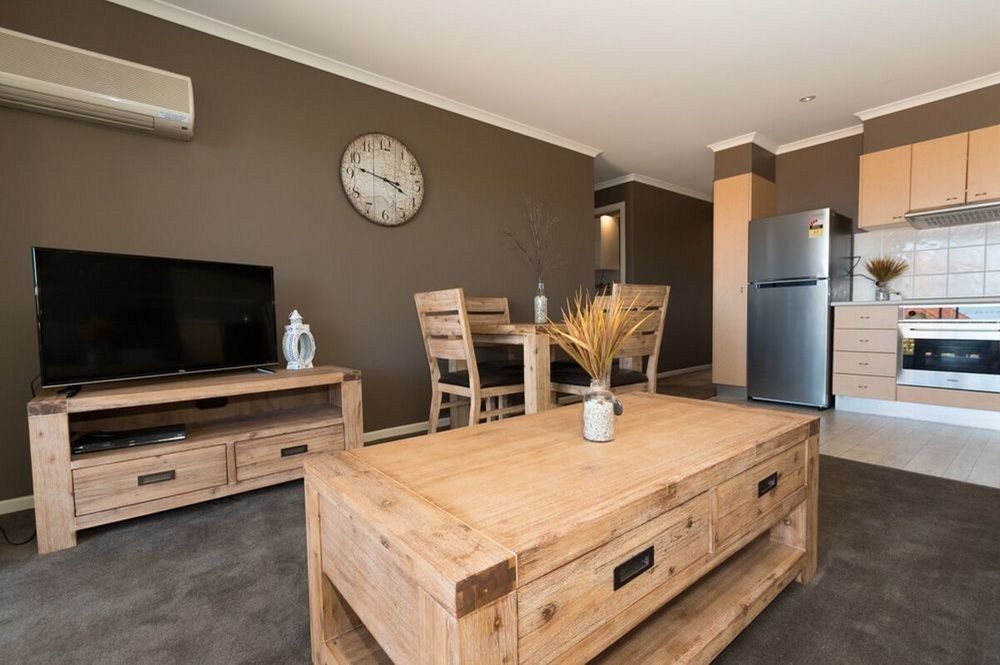 Korora Beach Haven Executive Apartments מראה חיצוני תמונה