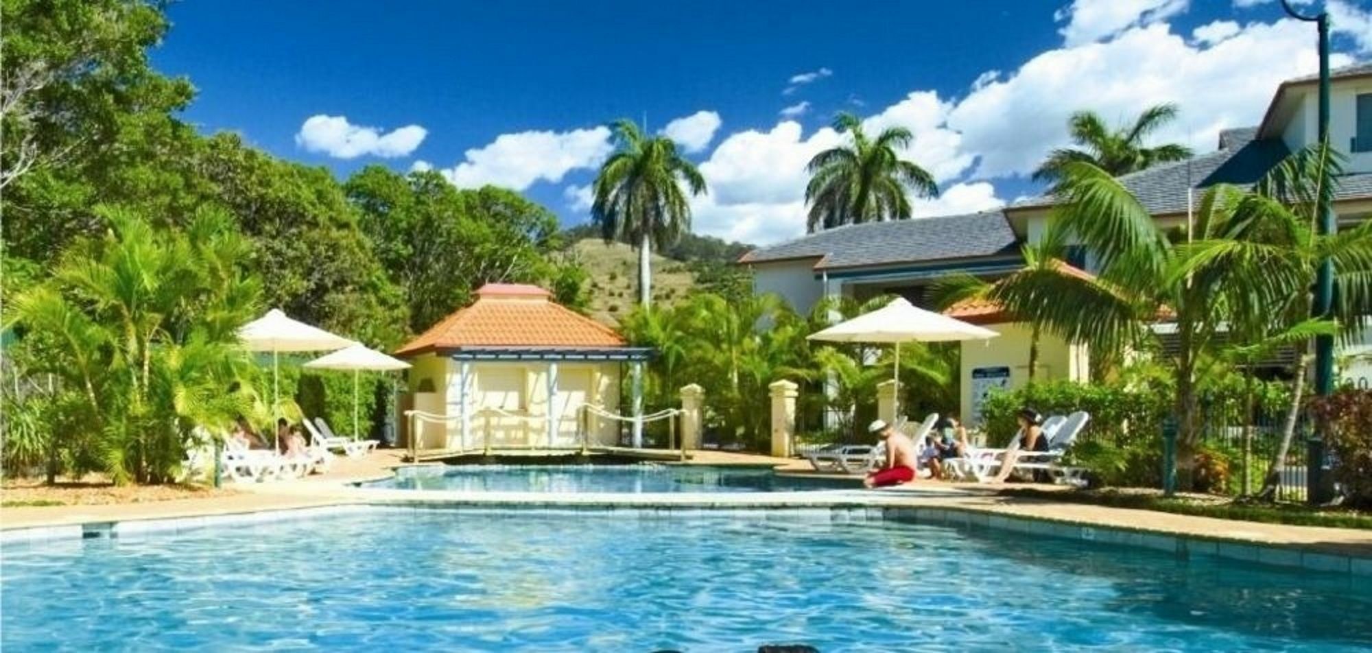 Korora Beach Haven Executive Apartments מראה חיצוני תמונה
